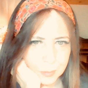 Meet your Posher, Sonia